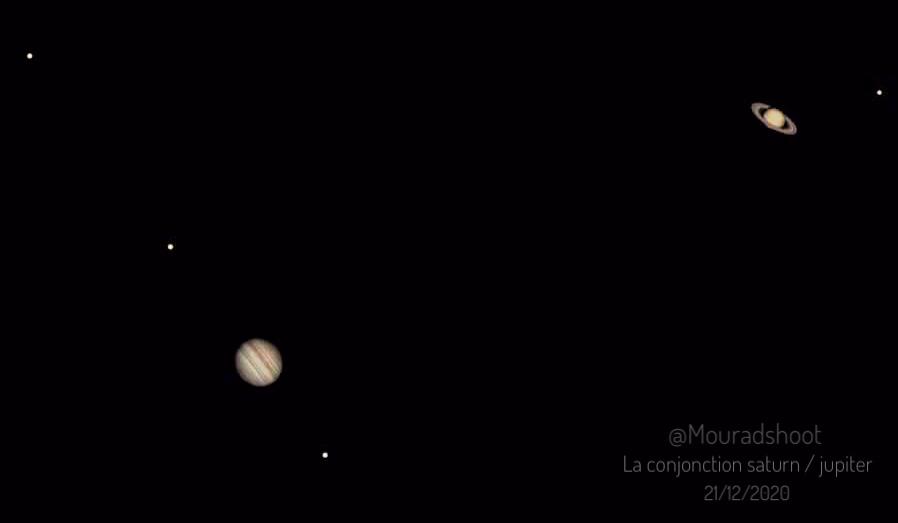 LesMathsEnScene's tweet photo. Notre membre @Mourad_Faraj de Fes_Maroc  a fait vivre sa soirée du 21 décembre sur la conjonction entre Jupiter et Saturne aux membres de @LesMathsEnScene 
Voici deux magnifiques photos. #astronomie https://t.co/Paw6F7zyhR