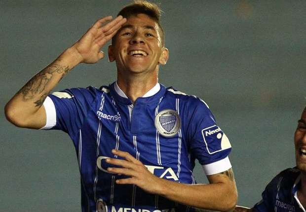nahuelfutbol's tweet photo. [ALERTA]

💣💣

El primer jugador de #GodoyCruz al que le rescindieron contrato es a uno de los más pedidos por el hincha, se trata de Danilo Ortiz 🇵🇾. A partir de ahora está en libertad de acción. Ya se encuentra a la espera de un llamado de #Toluca 🇲🇽 y de ofertas del exterior. https://t.co/Yszrp66jgt