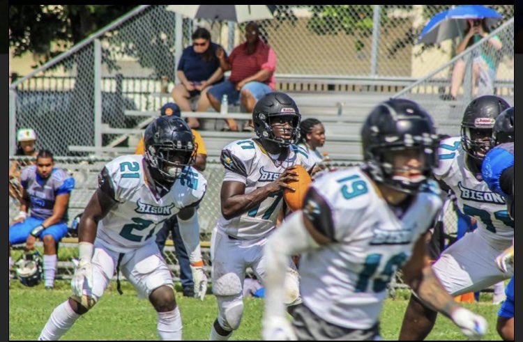 khamariglover3's tweet photo. Blessed to receive my first offer from MTI Prep! @therealkwat @MC_Recruiting @RecruitGeorgia https://t.co/wRGkIVd9sj