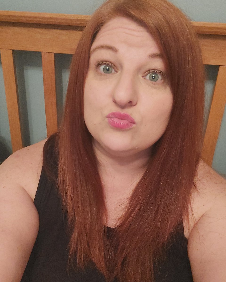 Sara Dubare tweet media