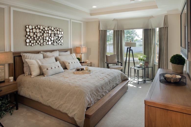 ColonyReserve's tweet image. Living at Colony Reserve, you can spend your weekends strolling along our picturesque lakeside trail or relaxing in our Clubhouse’s hot tub #spa. Welcome #Home to unparalleled convenience. 
bit.ly/3bzfLrq