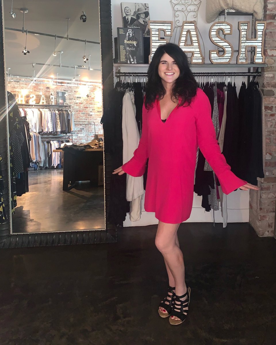 WhyNotYouFdn's tweet photo. #FacesOfWhyNotYou spotlight ✨
Meet Kimberly Carney! From Seattle, WA, Kimberly is the CEO and co-founder of Fashwire. Learn about Kimberly's involvement with the @WhyNotYouFdn here: https://t.co/mJuFgFRnds https://t.co/mMJyk9CdTW