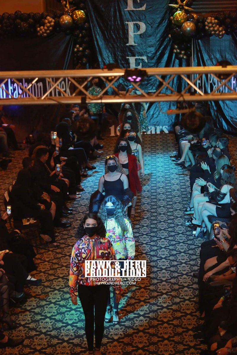 IL_Clothing's tweet photo. Another El Paso Fashion Week in the books 🖤🤍🖤
Check out these look and more at our website
https://t.co/4rQDy0YTjL
#epfw #fashion #anniversary #ElPaso #model #modeling #BlackOwned #Entrepreneur #Siblings #family https://t.co/Y3NjyGVCmD