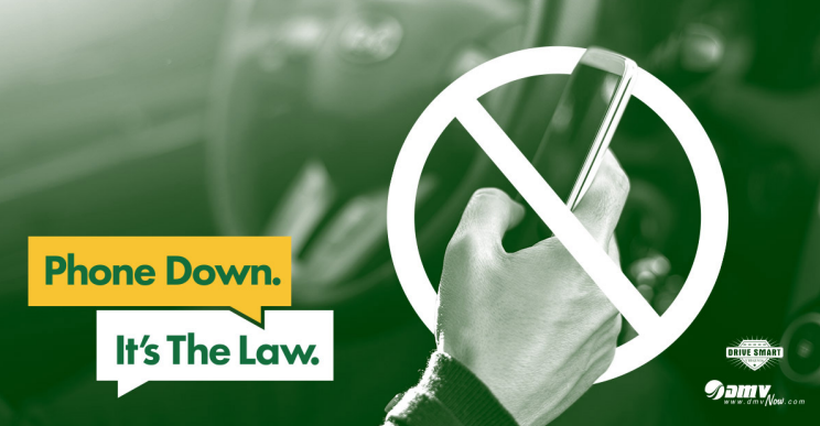 AlexandriaVAPD's tweet photo. NEW LAW ALERT :: 🚨 🚨 Beginning January 1, 2021, it will be illegal to drive in Virginia while holding a phone. 🚨 🚨
#DRIVESMARTVirginia #NewLaw https://t.co/MJxJiMT7Cb