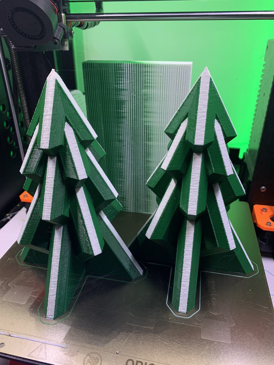 MCHRISP1's tweet image. Wow! I hit the @irblinx #ModernChristmasTree up with some ‘paint’ in @MosaicMfg #Canvas, then 3DPrinted on my @Prusa3D #MK25S for a great result!

Loving the touch of white on the tops for that feeling of snow!