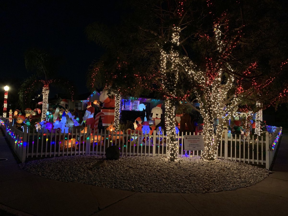 Carol Costello tweet media