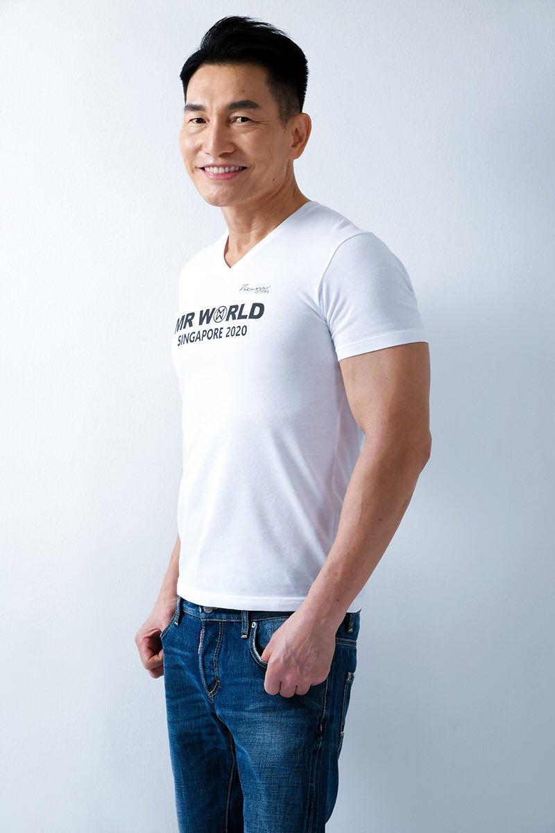 linuslee1958's tweet photo. Mr World Singapore 2020
(senior Category)
Thank God, I won the 1st Runner-Up award. There’s a full interview on this : https://t.co/0Y2Fj4fhnH https://t.co/ff2L3yxjCo