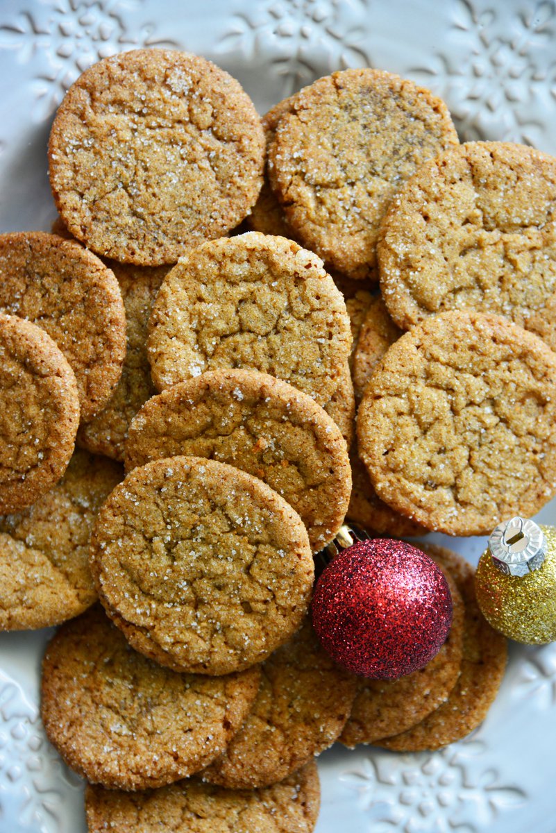 MooreorlessCook's tweet photo. Gingersnap Cookies 🍪
The rich molasses and bold spices make these easy gingersnap cookies a holiday favorite. The crisp texture and caramelized flavor are a classic that everyone loves!
https://t.co/foR81JID7y
#gingersnapcookies #gingersnap #cookies #mooreorlesscooking https://t.co/5RjXeQuifC