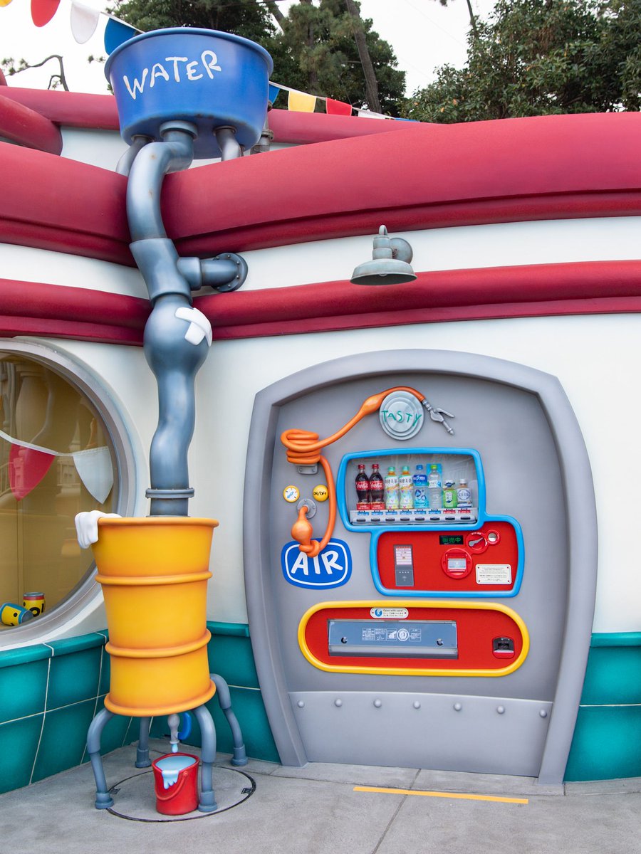 テーマランドにあったデザインが魅力！ 東京ディズニーリゾート 自動 
