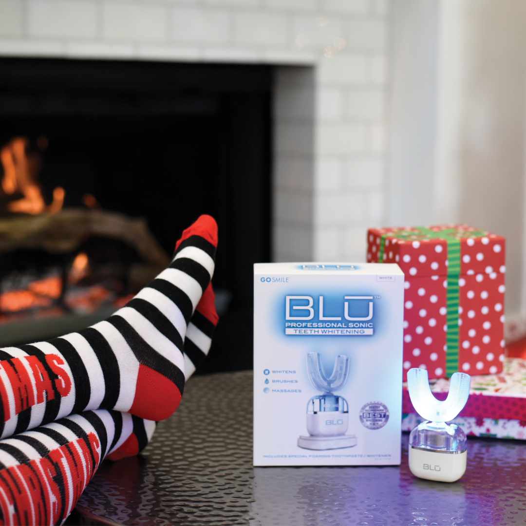 GoSmile's tweet image. I'm dreaming of a BLU Christmas... 🎁#ChristmasCountDown
#ChristmasPresents
#ChristmasTradition
#ChristmasTree
#Decorating
#Christmas2020
#teeth
#teethwhitening 
#whiteteeth 
#teethwhitener
#tistheseason 
#SeasonsGreetings
#ChristmasShopping
#HolidaySavings
#Gifts
#StockingStuf