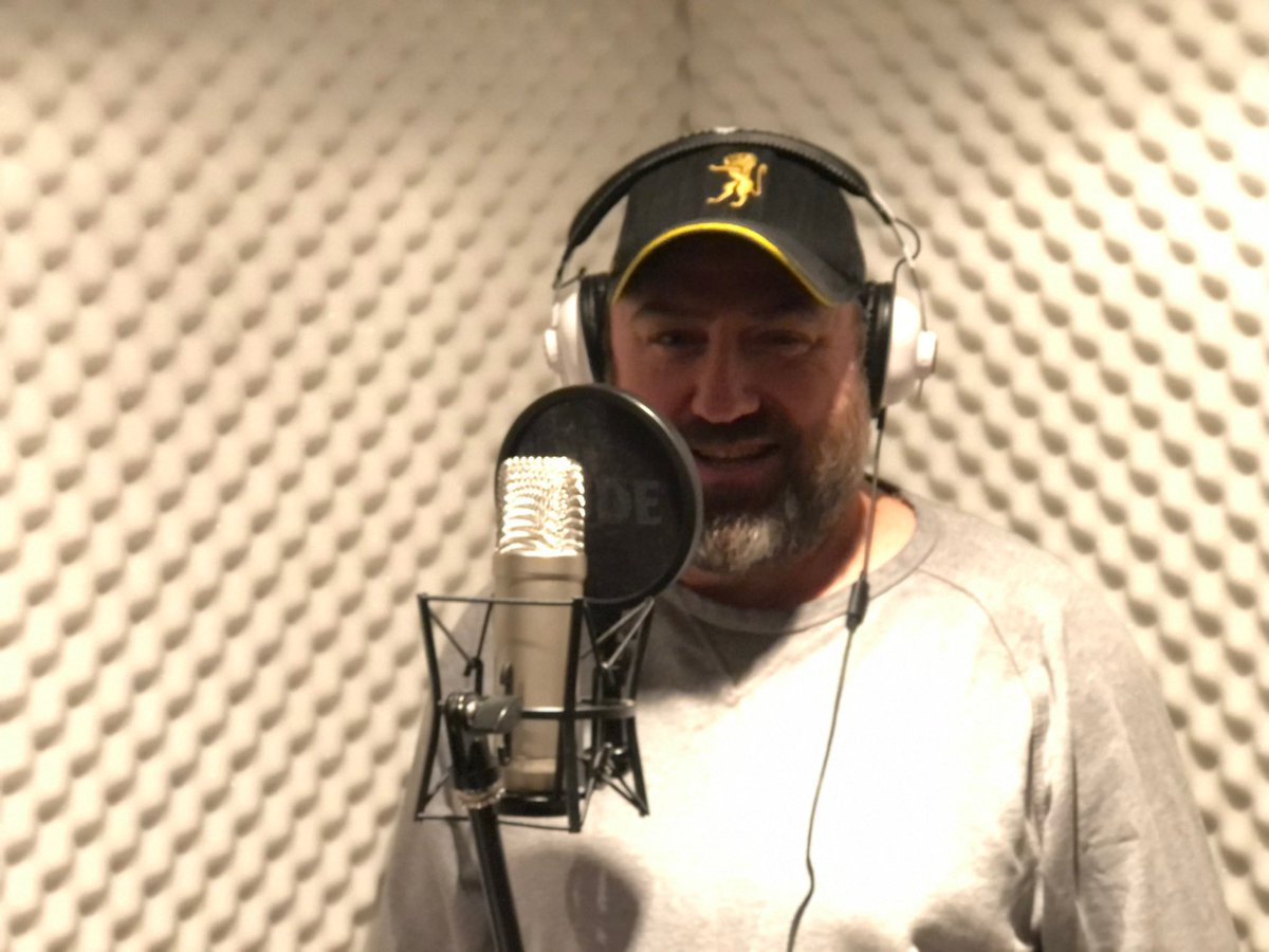 MonarPete's tweet photo. The recording studio is complete. https://t.co/9kL2H5Jkat