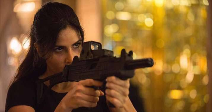 stanbolly's tweet photo. It’s 3 years of Zoya Zinda Hai .. never forget when she ate everybody up with her performance https://t.co/23inSUyE5i