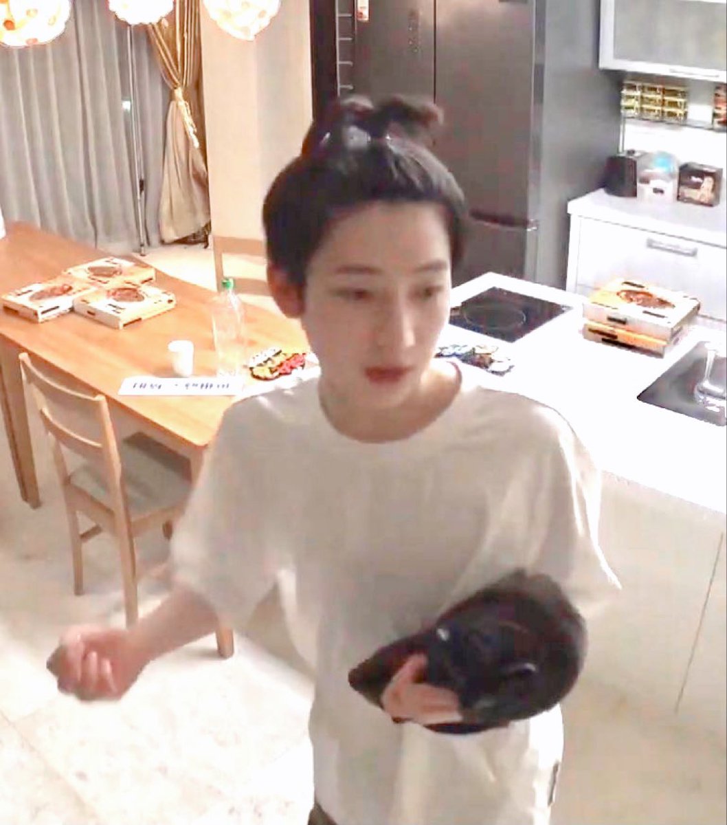 how to make your twitter tiny ; a thread