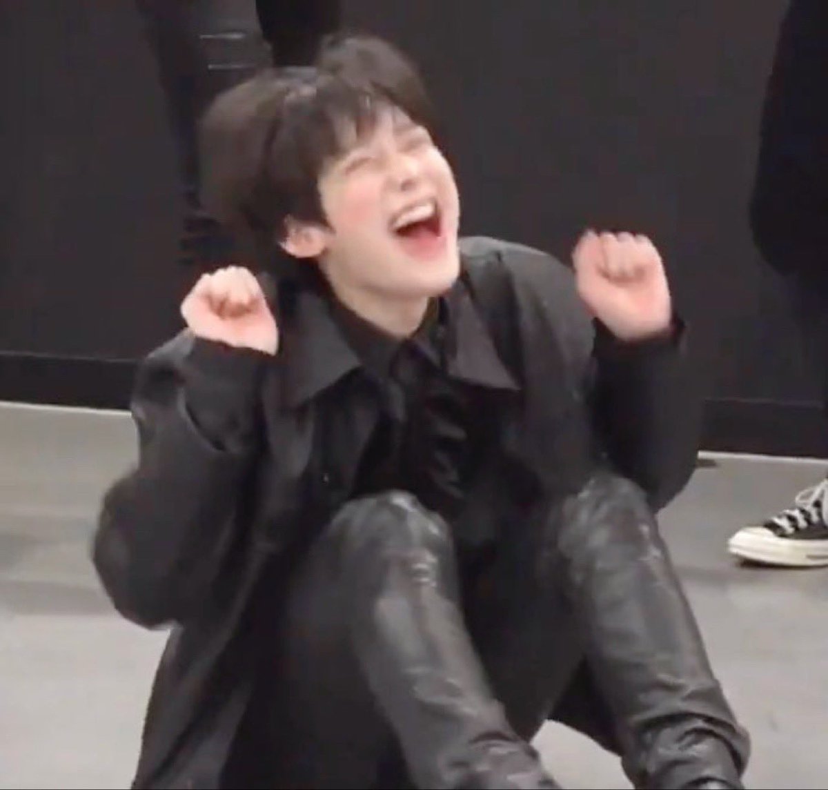 how to make your twitter tiny ; a thread