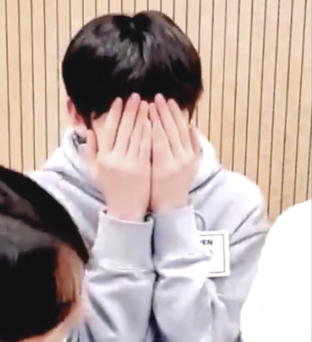 how to make your twitter tiny ; a thread