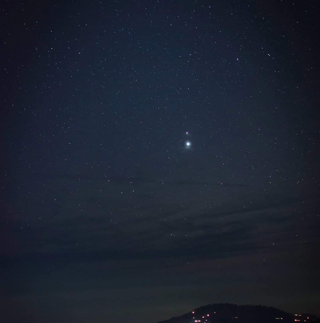 fray_foto's tweet photo. Estrella de Belén 💫☄️⭐️ https://t.co/yQrVw7ex18