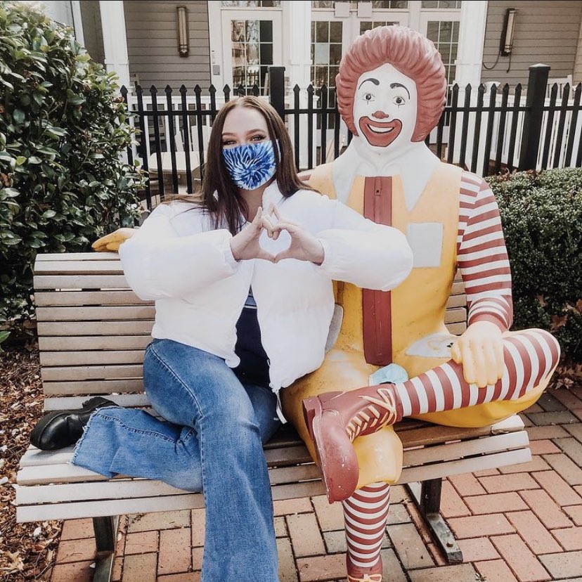 ☆ᴘʜɪʟᴀɴᴛʜʀᴏᴘʏ☆
#HereforRMHC 
— Help us raise money for families in need through our philanthropy the Ronald McDonald House Charities!❤️
Here’s how:
Take a photo doing the RMHC heart symbol like our sister Mauren! Just one post raises $100! Or y donate with the link in bio!