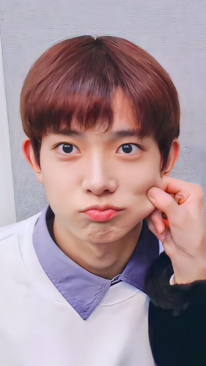 heeseung being cute:a thread