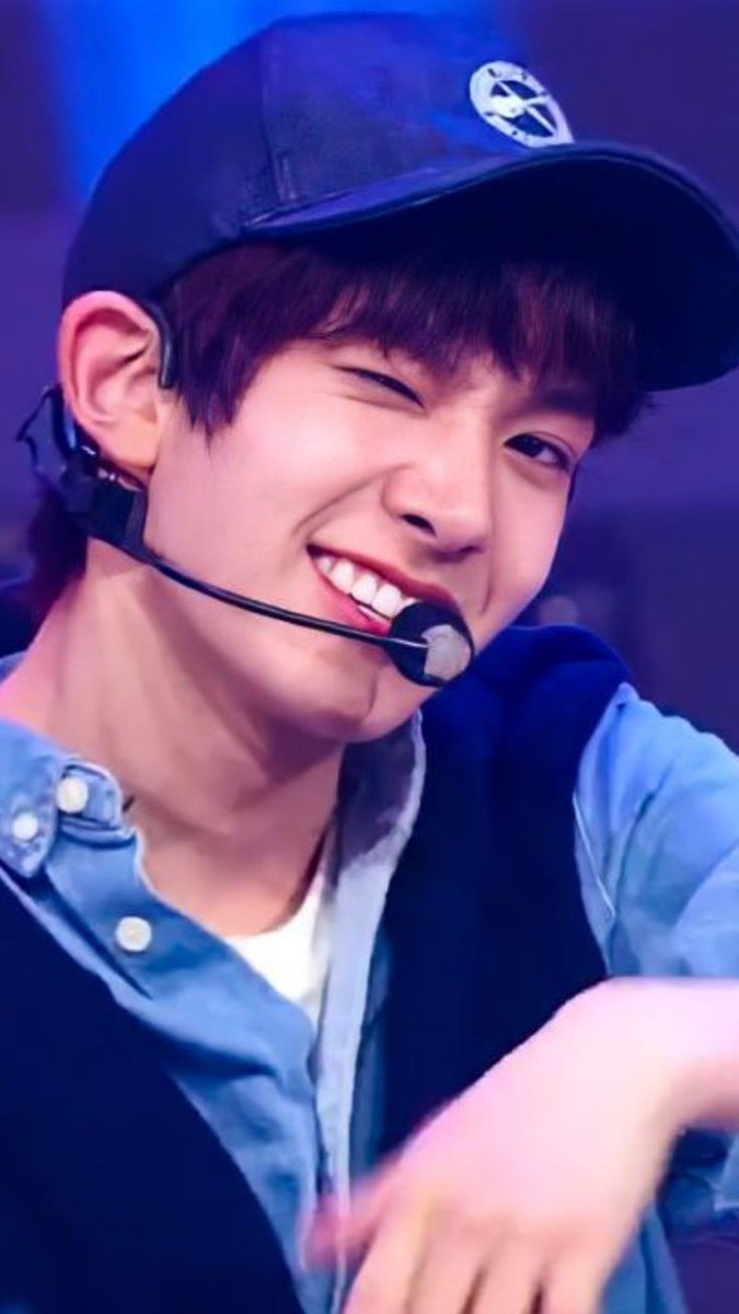 heeseung being cute:a thread