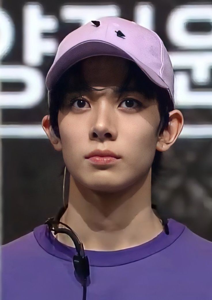 heeseung being cute:a thread