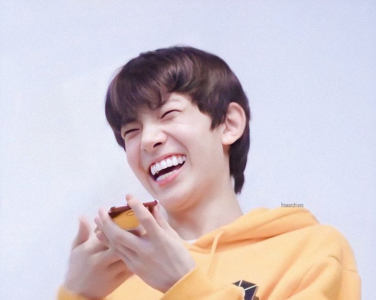 the title of this thread is wrong.heeseung being the only person who counts in the world****