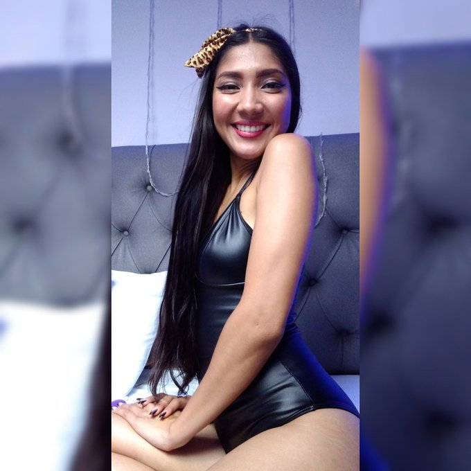 Sean felices carajo, sean inmensamente felices ❤️❤️ https://t.co/vKpnkeNI55