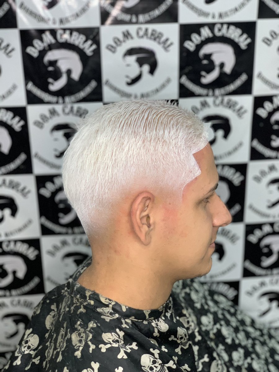 Ptkbarbeiro's tweet photo. Mais uma sequência de nevou! 😱 
📸📏❄️⛄️💈 https://t.co/FLSZe9fw1w