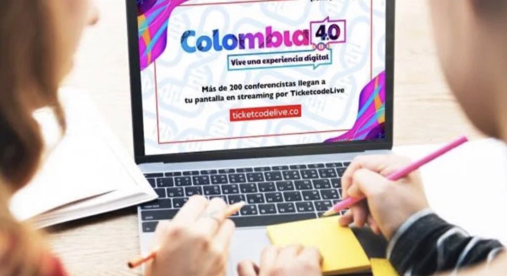 TicketCode's tweet image. Desde más de 40 países, cerca de 21.000 personas se conectaron con las conferencias de @Col4punto0, entre el 1 y el 3 de diciembre, a través del mundo virtual #TicketcodeLive. Estamos transformando la manera de hacer eventos