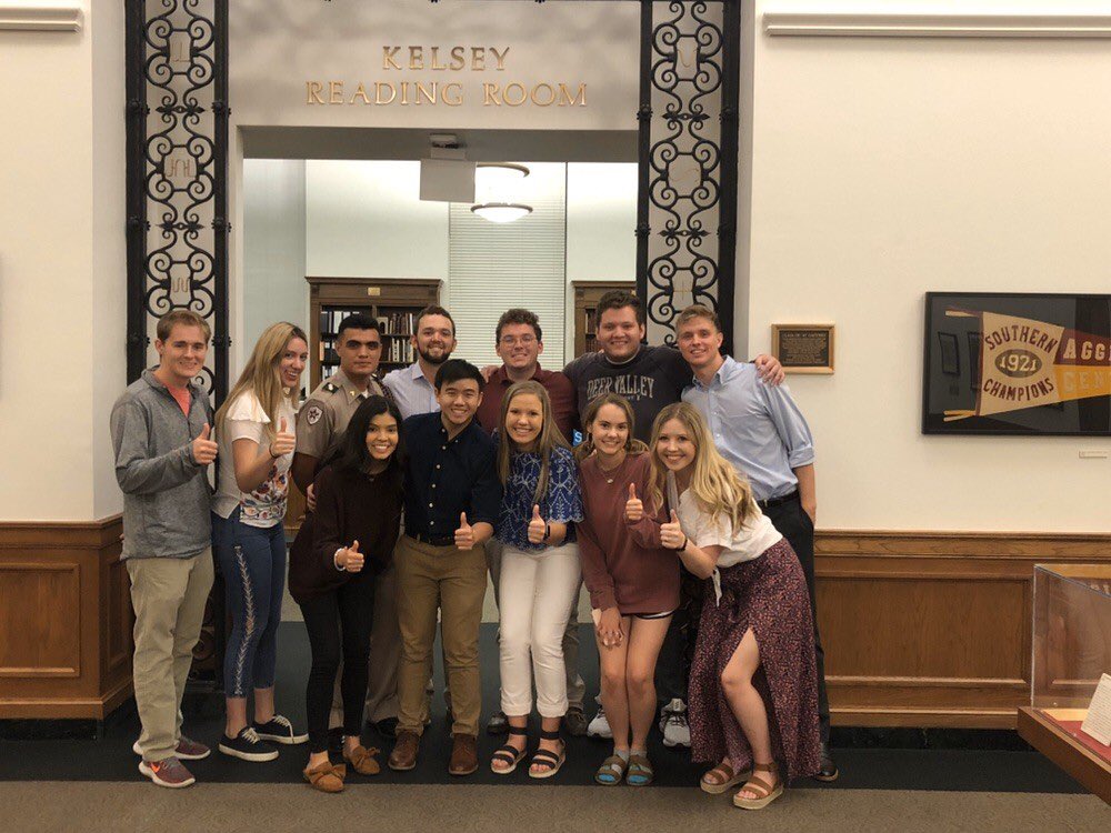 Say Howdy to Brandon Le ‘23! Brandon is a Business Honors and Management Information Systems (MIS) Major and Cybersecurity Minor from Austin, Texas.