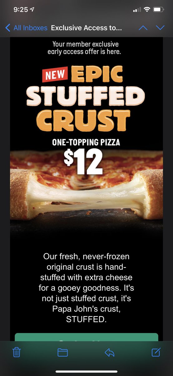 Alex Jebailey I M Guessing Pizza Hut Forgot To Renew The Stuffed Crust Trademark If Papa John S Is Making One Now