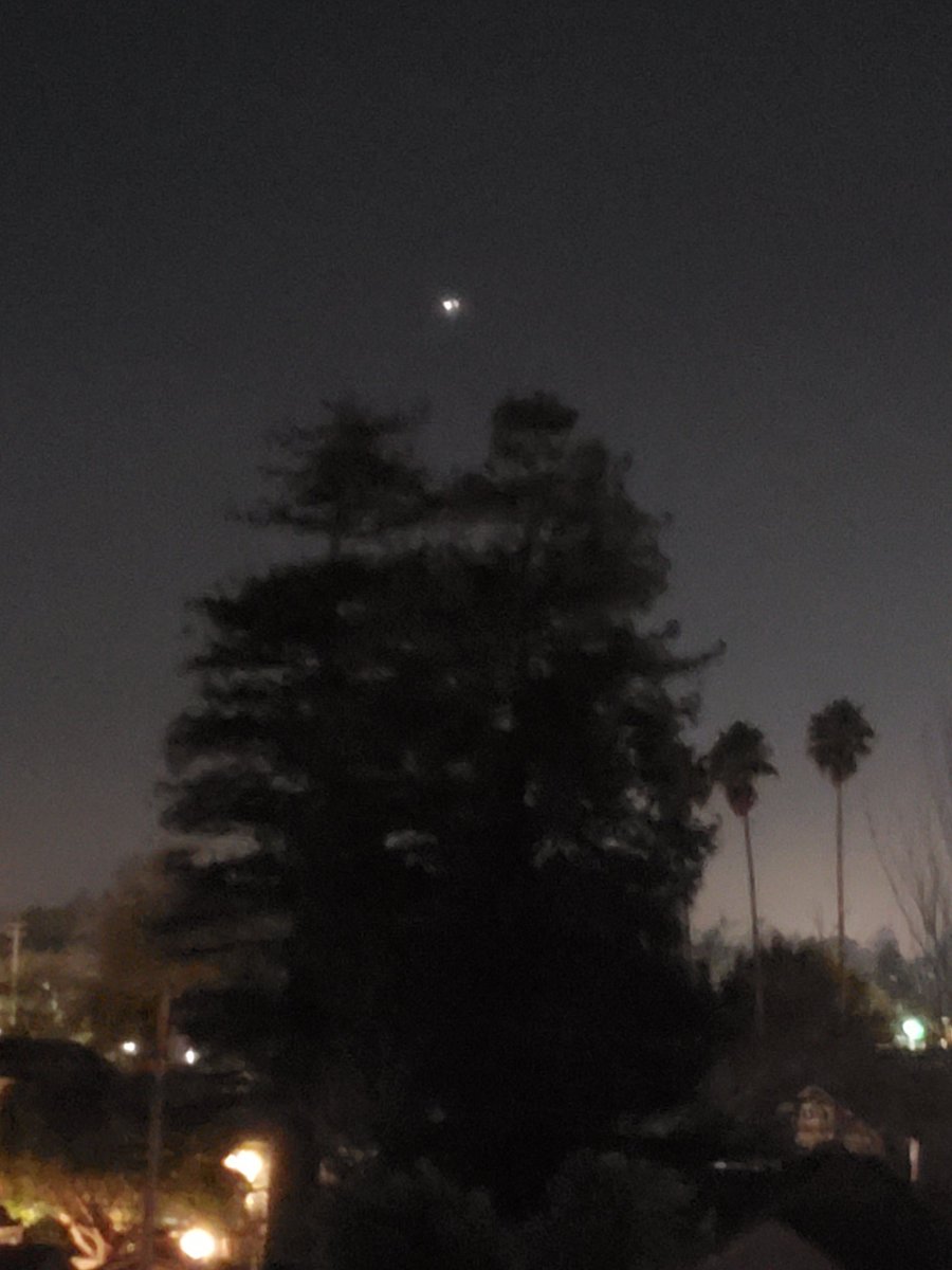 hitechprguy's tweet image. #ChristmasStar above downtown #SantaCruz