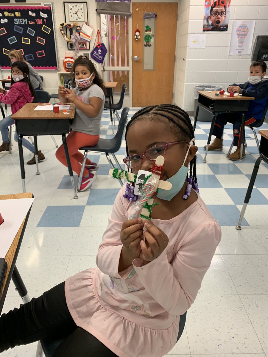 Watch out Elf on the Shelf!#STEMlearning #fcpsinspires <a href="/DaveSovine/">Dr. David Sovine</a> <a href="/dembeckd/">Dana Dembeck</a> <a href="/RRESRockets/">Redbud Run Rockets</a>