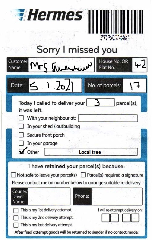 Today we successfully delivered a parcel to a local tree 😊😊

#hermes #hermesuk #hermesparcels #hermesparcelsuk #parody #parodyaccount