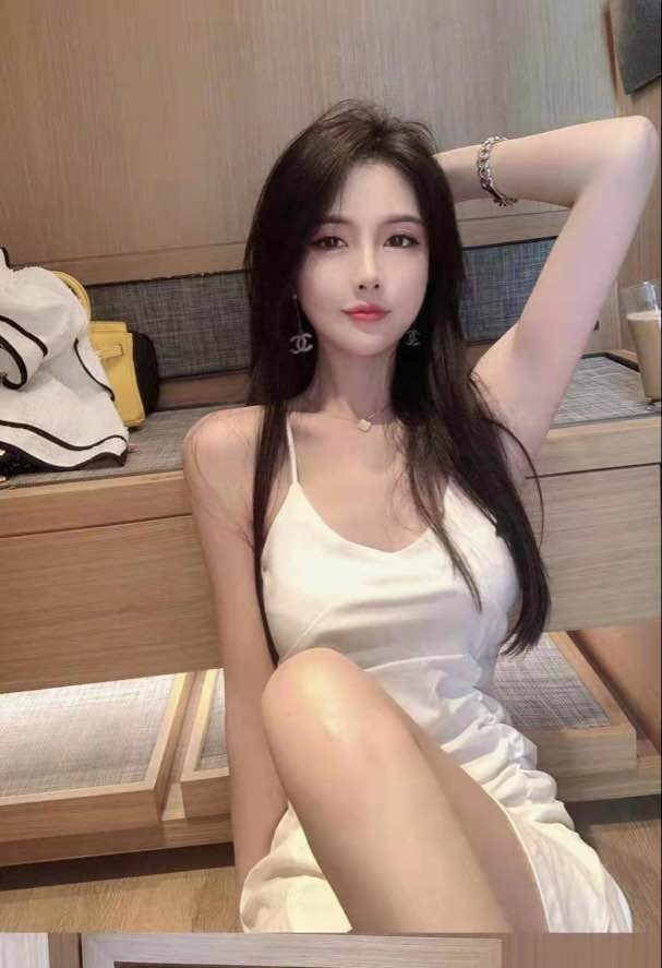 有香气的女人 +1 (347) 707-3626
喜欢💕的可咨询 需自费 不喜勿扰