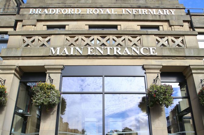 BTHFT's tweet image. We are committed to keeping clinical appointments running as normal where possible. 

If you've received a patient letter asking you to attend an appointment @BTHFT, please do so. If you cannot attend, let us know. 

We have put measures in place to safely treat all patients.