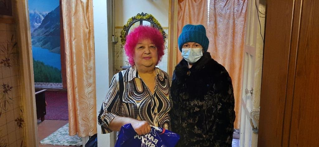 Вичугское районное МО поздравили членов район.Совета ветеранов с новогодними праздниками.Тех,кто принимает активное участие в обществен.деятельности и общественно-политическ.жизни, защите соц.прав ветеранов и патриотич.воспитании молодёжи
#ЕР37 #ИвановскаяОбласть #Вичугскийрайон