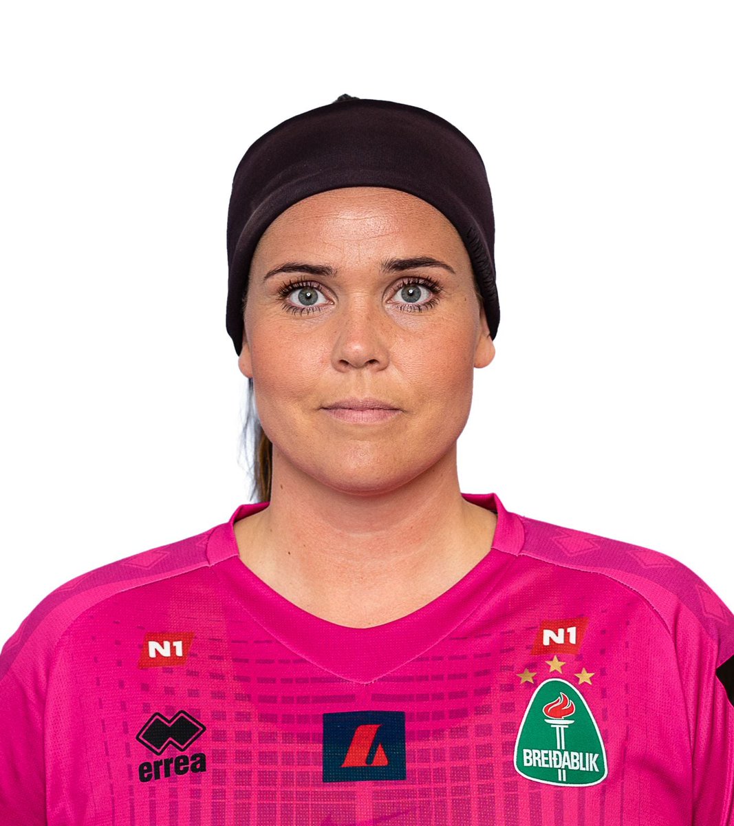 Takk fyrir, Sonný!
<a href="/sonnylara86/">Sonný Lára Þráinsd.</a> hefur spilað sinn síðasta leik fyrir liðið. Breiðablik þakkar henni fyrir frábæran tíma í Kópavoginum og hennar framlag til félagsins, bæði innan vallar og ekki síður utan vallar, frábær fyrirmynd og mikilvægur hluti af Blikafjölskyldunni.💚🥇🏆