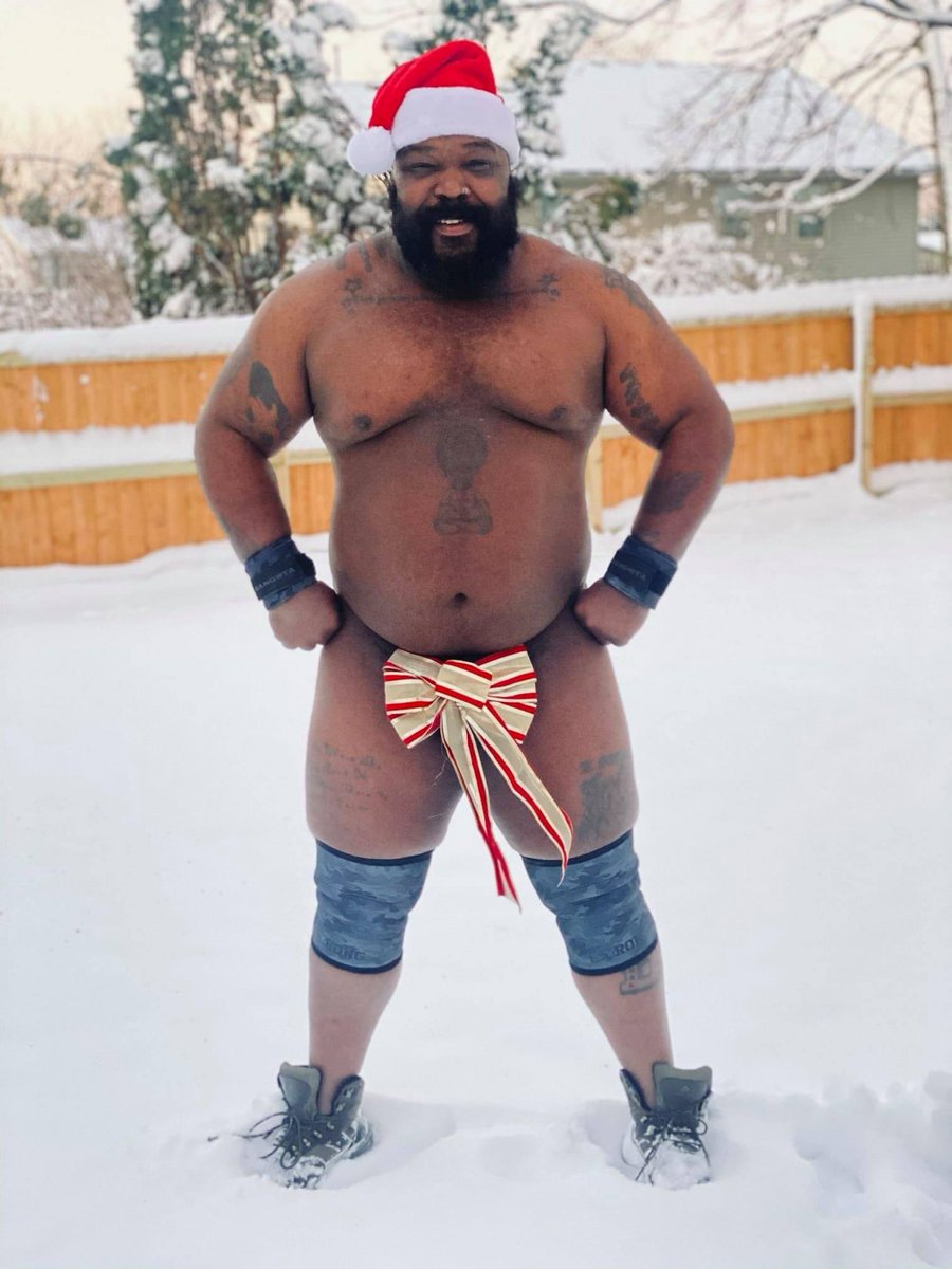 MaleMediaMind's tweet photo. #M3APB If you know who these subjects are, tag them in the comments. M3 followers love to know their online crushes. Please help us out. #bearedblackmen #bigdude #malemediamind #musclebear #ThickBoyProblems #beardgang https://t.co/6RH4lLg6Gk