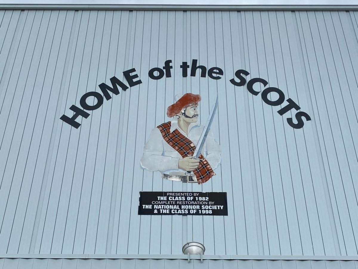 765Jason's tweet image. Reconditioned "Scotsman" is now complete.  What a difference: before and after.  Looks great! Thanks @CMullett_MDG