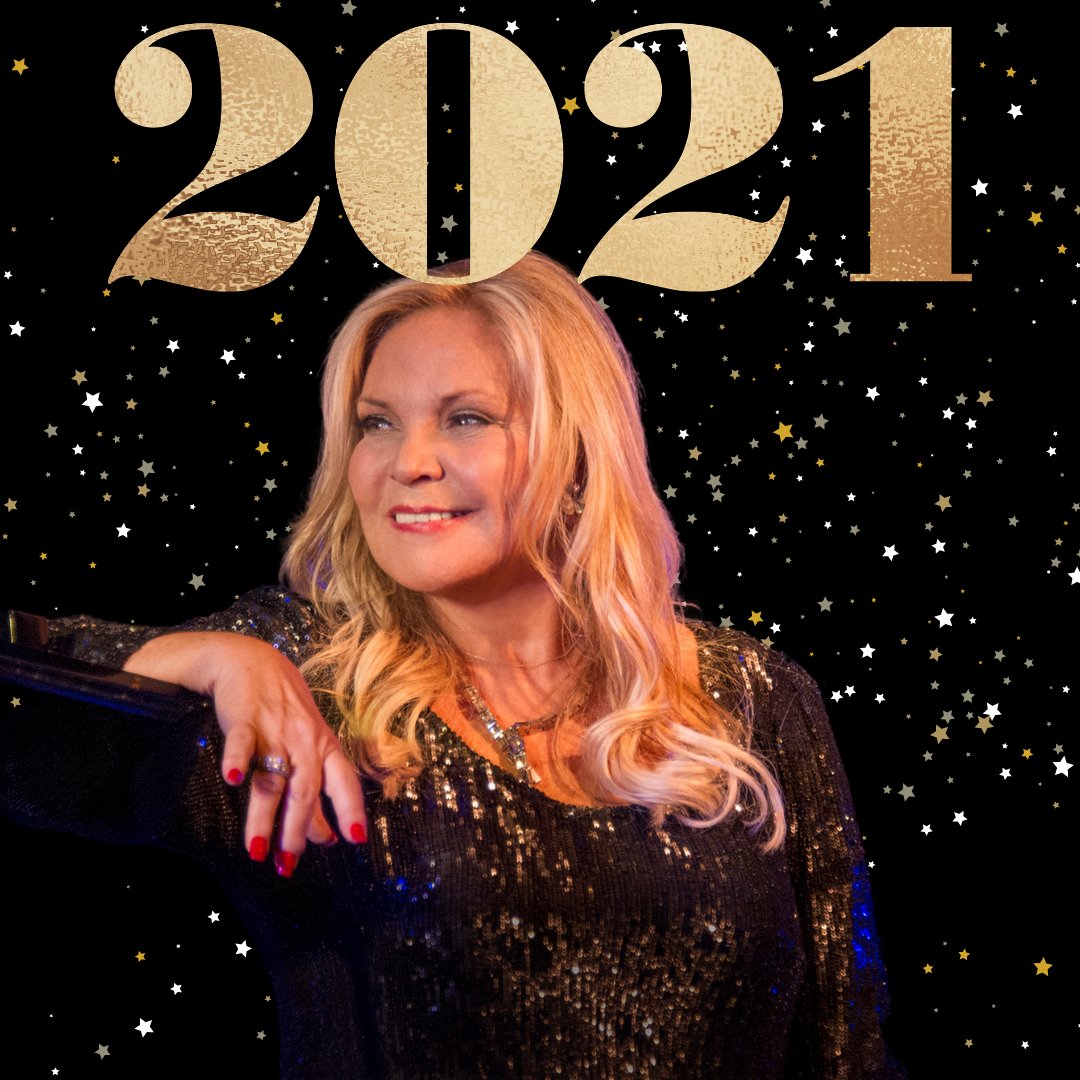 thejillsenter's tweet photo. Looking into 2021 with a twinkle in my eye! Cheers to a New Year filled with new hope and amazing possibilities! #2021 #NewYear #NewPossibilities #Positivity #Hope #TheJillSenter #JillSenter https://t.co/CzgMcZqSAv