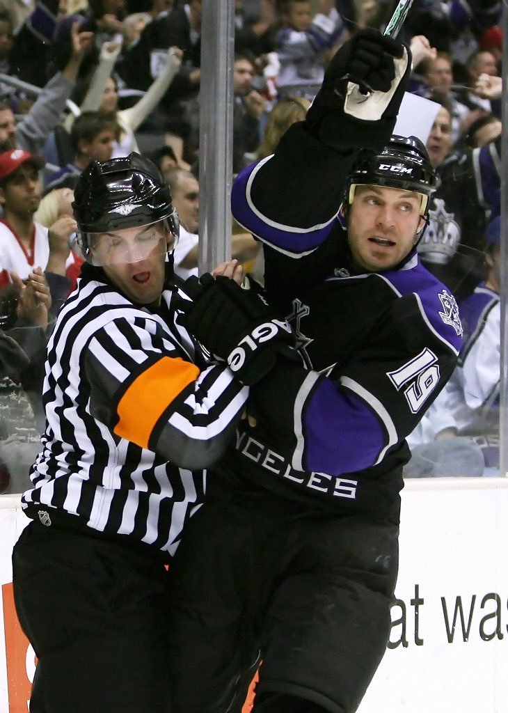 Happy birthday to former forward Kyle Calder, who was born on January 5, 1979.  