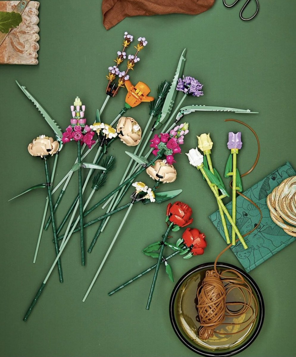 ᴀ ʏ ᴜ ᴘ ʏ ɢ ᴏ ᴛ ᴏ レゴのフラワーブーケ かわいすぎて即購入した 枯れないおもちゃの花 いいなぁ T Co 6a76q7krbd T Co Sfw7jgi0uu