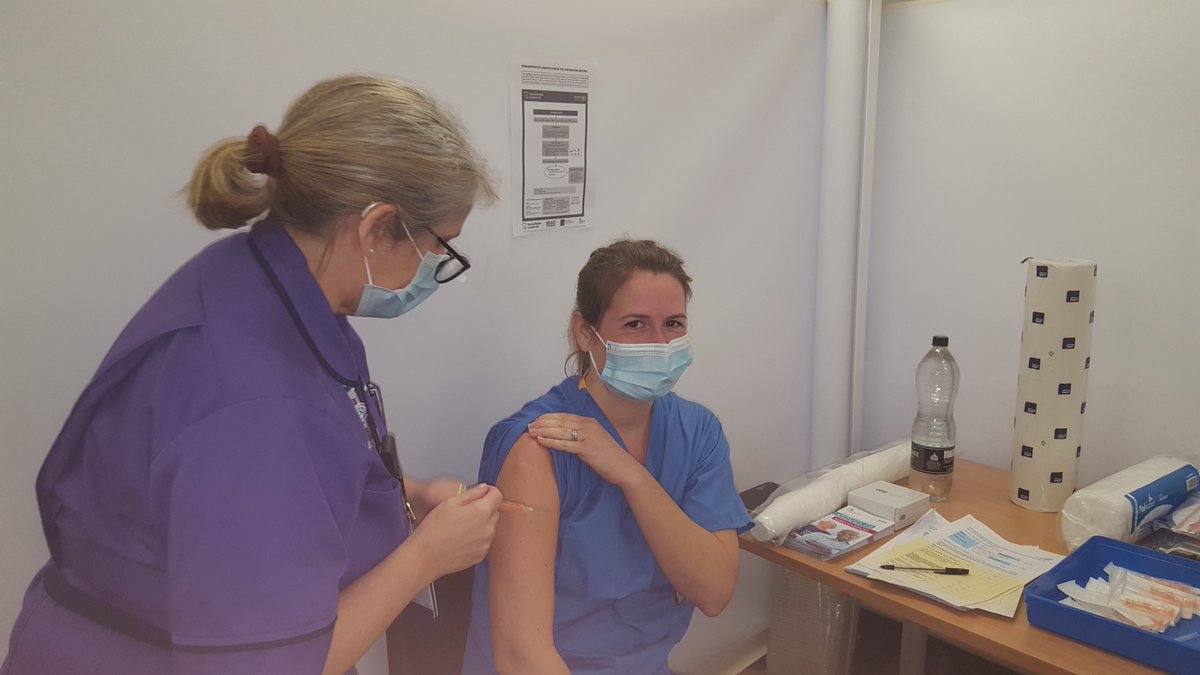 NHSHomerton's tweet photo. Happy patient. Tears of joy from @CatherinePelley #safeandready https://t.co/QWfrGBqT46