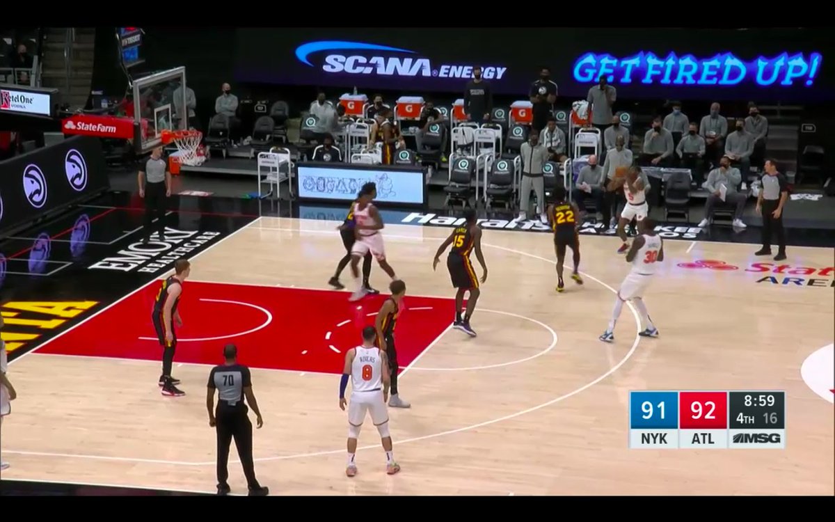 ... back to conservative Quickley, turns this down - again it's basically in the air! - and ends up travelling. He's a rookie and hasn't played 100 minutes in the NBA yet, but Thibs needs to empower him to PULL when open.