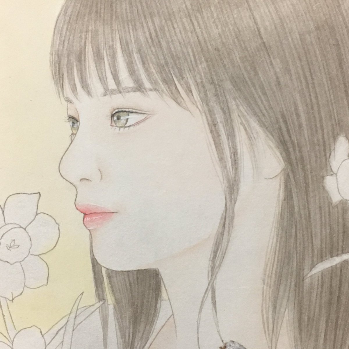 野沢 栄子 水仙の花に負けないように 清く透明感を大事にしようと思って描いてます 日本画 岩絵の具 胡粉 美術 Art アート 絵画 Japanesepainting 女の子イラスト 美人画 人物画 イラスト
