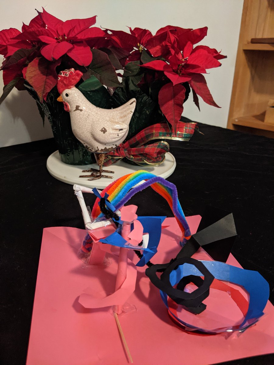 mchughpmtlib's tweet image. Our kids got into Calder&apos;s Universe too- check out these super cool sculptures!  Calder uses math and engineering in his art- perfect jumping off point for some STEAM themed creativity.  #STEAMArtClass #mchughpiermontlibrary #piermontny #alexandercalder #calderartproject