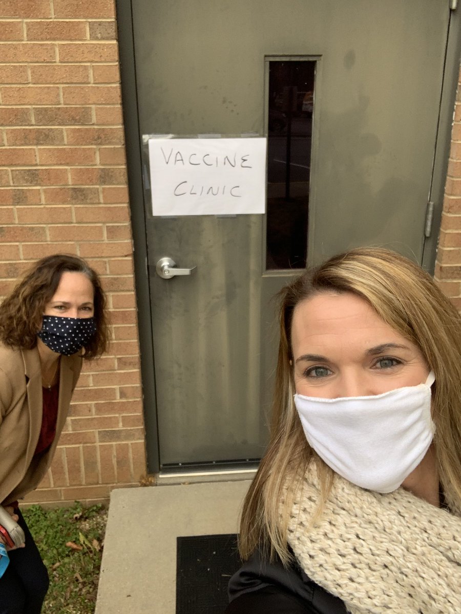 elkin_elem's tweet image. We are #chartingourcourse for a healthier tomorrow for our students, staff, and community 💙💛❤️ @elkincity @jennifer_hall68 @mrsrycroftelkin #leadership2021