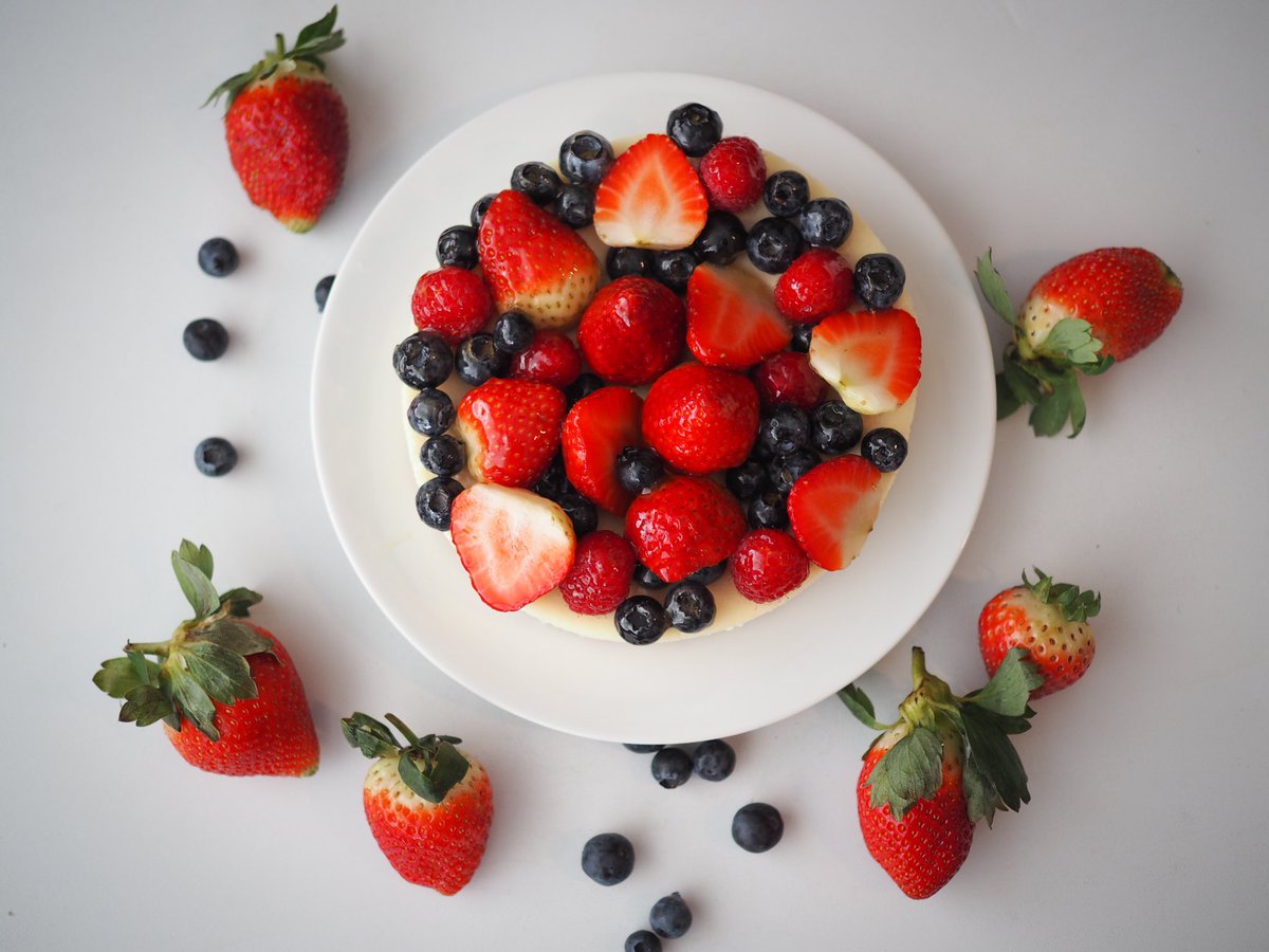 𝑳𝒊𝒇𝒆 𝒊𝒔 𝒂𝒍𝒘𝒂𝒚𝒔 𝒃𝒆𝒕𝒕𝒆𝒓 𝒘𝒊𝒕𝒉 𝒄𝒉𝒆𝒆𝒔𝒆𝒄𝒂𝒌𝒆!🍰