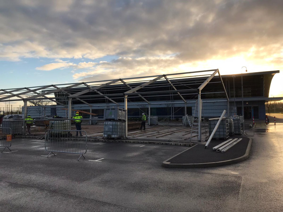 yorksport1's tweet photo. Today we have built our Fitness Marquee!
Following feedback regarding class sizes being too small, we decided to make them bigger by creating more space. Our new class area will now be ready for when lockdown ends! #YorkSport #WhenLockdownEnds https://t.co/BAHBltJoZg