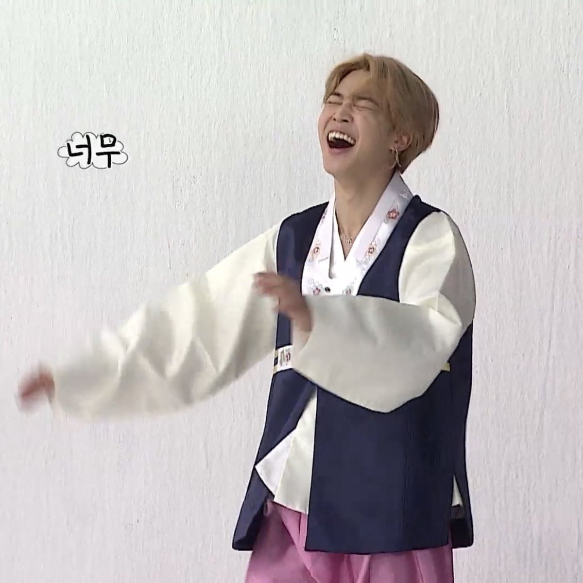 find the smile!!cant find it? open the thread!!!